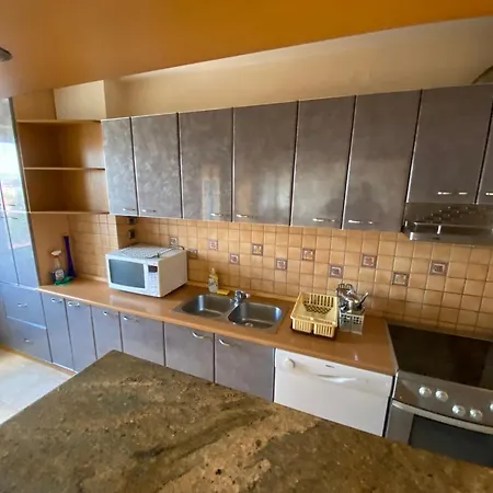 Family Apartment In City Centre Bitola Exterior photo